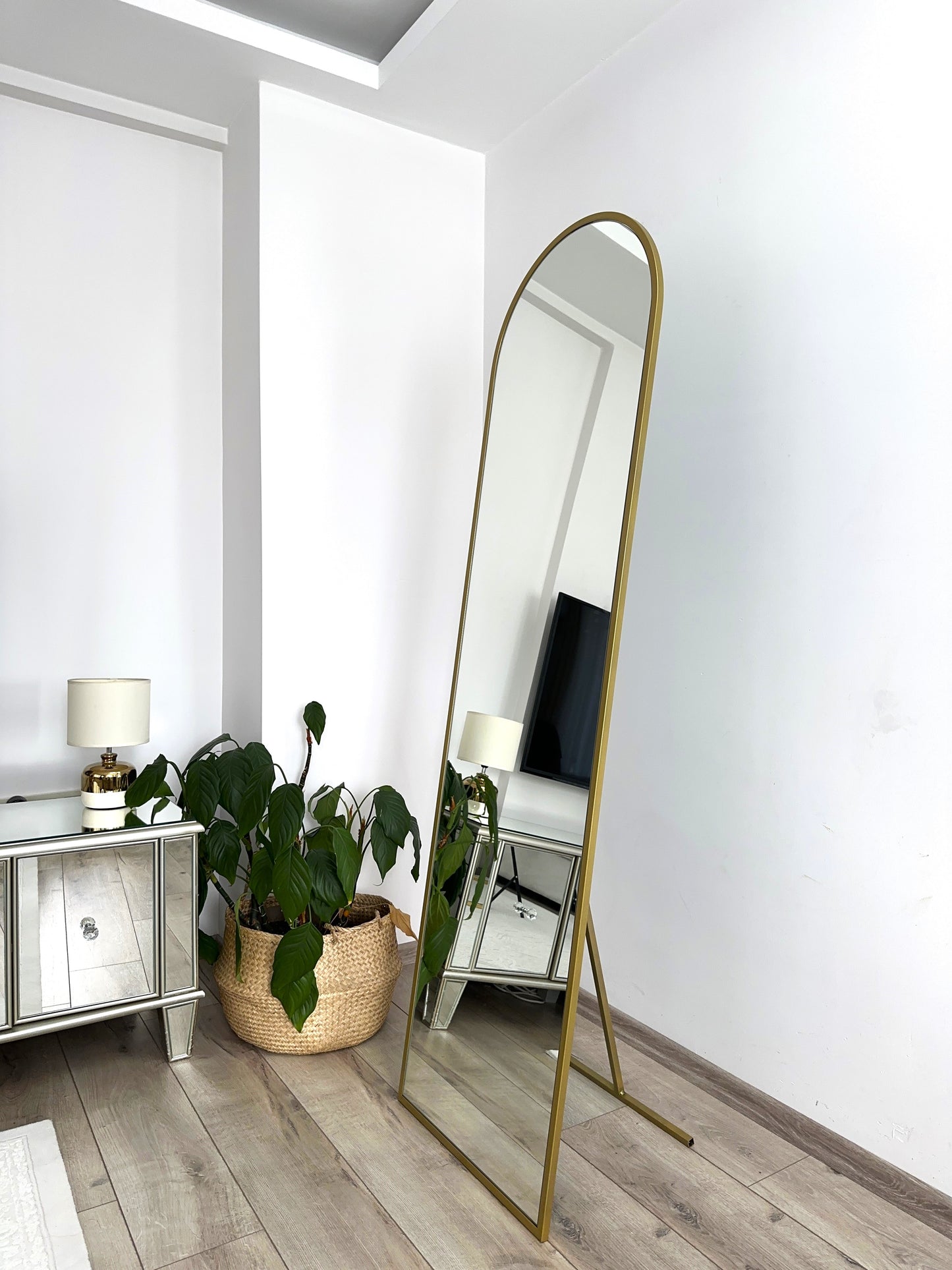 Ovaler Standspiegel 60x180 cm (Gold)