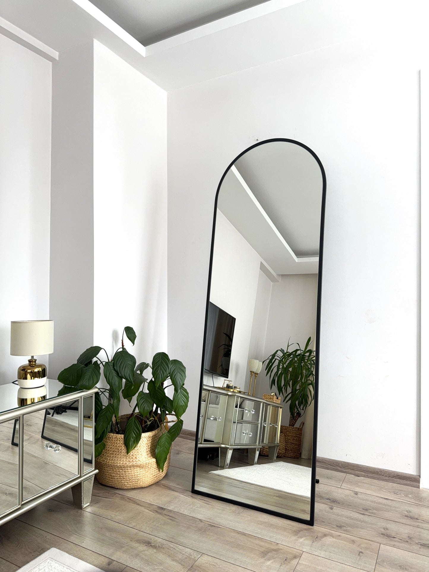 Ovaler Standspiegel 60x180 cm (Schwarz)