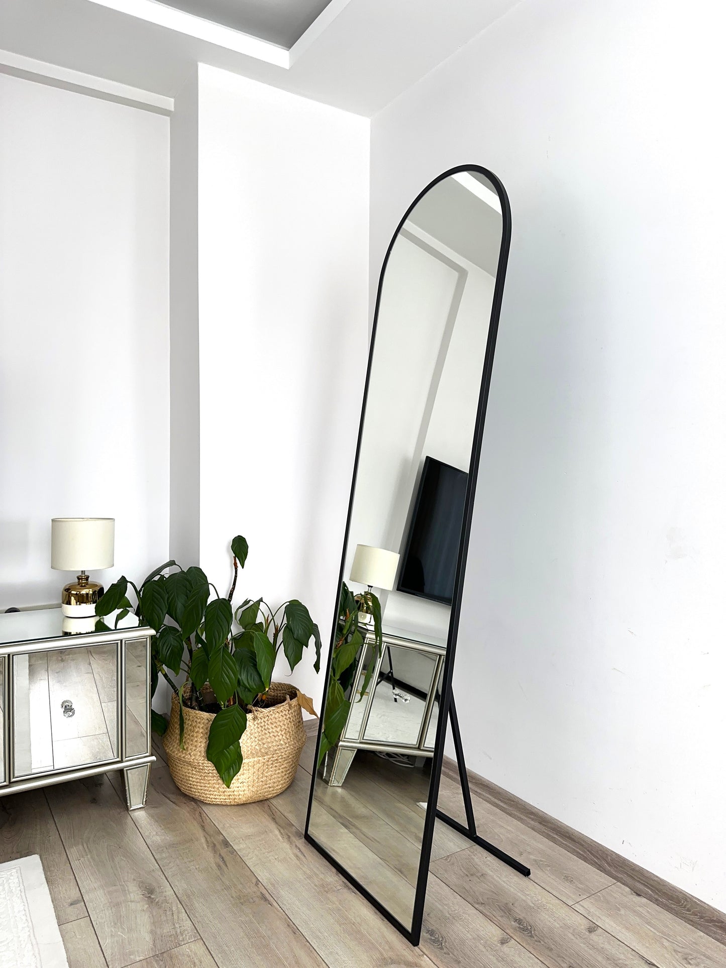 Ovaler Standspiegel 60x180 cm (Schwarz)