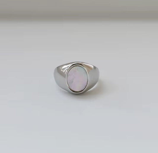 SIGNATURE Ring