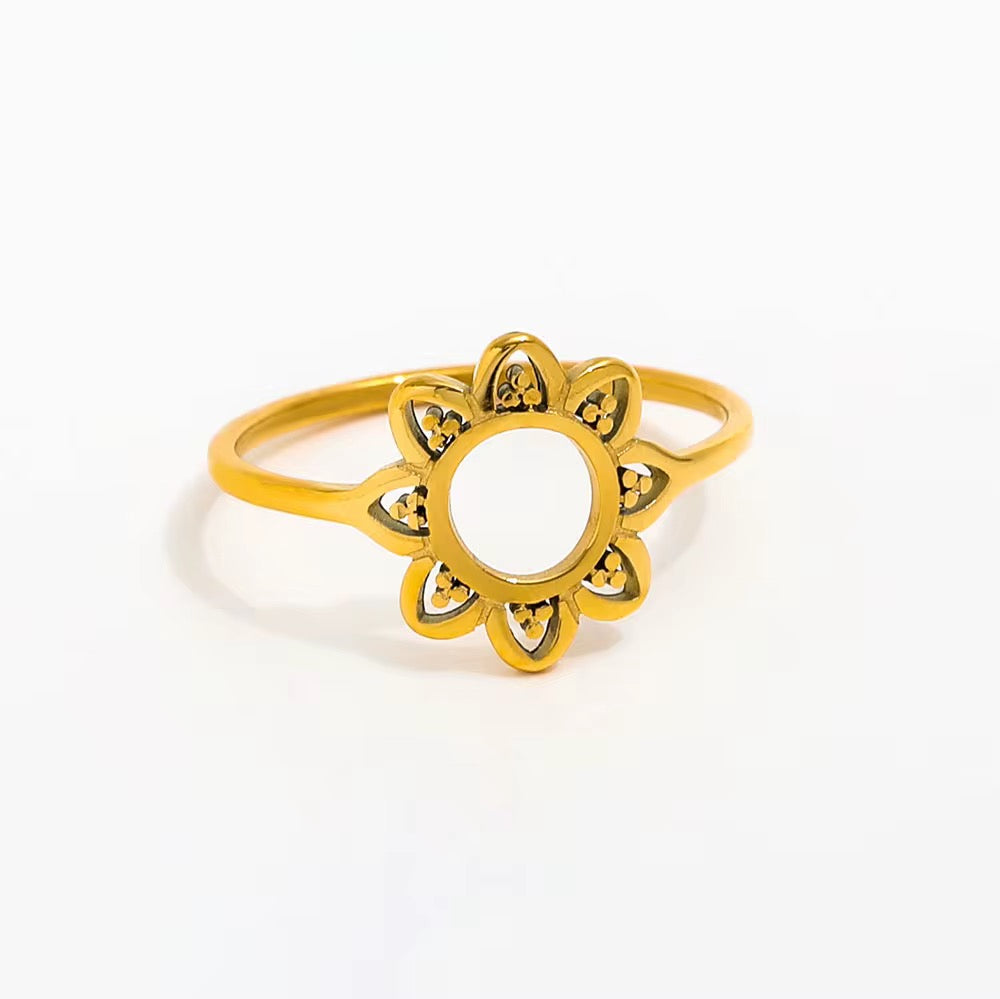 FLOWER Ring
